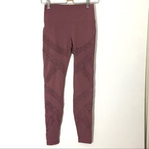 Lululemon Mauve Leggings Size 6